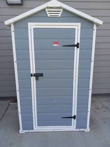 lot 5302 image: Keter Plastic Outdoor Storage Shed