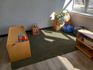 lot 5358 image: 3 Wooden Childrens Furniture Pieces And Toys