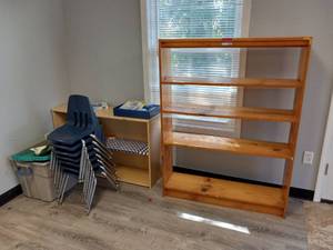 lot 5376 image: Lot Of Childrens Furniture