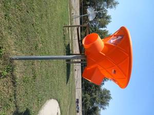 lot 5310 image: 3 Sided Basket Funnel Game