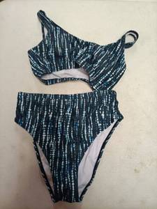 lot 20052 image: Tempt Me Women Blue Tie Dye Two Piece Scoop Neck Bikini Crop Top Swimsuit Sporty High Waisted Bathing Suit S