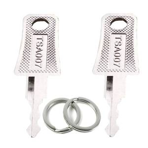 lot 19193 image: 2 Keys for TSA007 Universal Lock Key Master Suitcase Keys with 2Pcs Key Rings for Forgotten Password Combinations of Luggage Locks