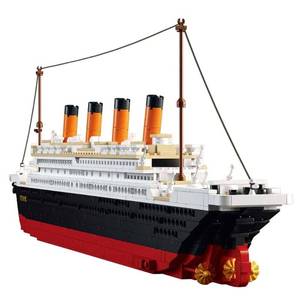 lot 20034 image: SuSenGo Building Bricks for Titanic 1021 Pieces Block Model Kit