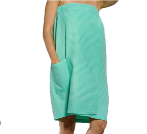 lot 19618 image: OBA Home Womens Waffle Body Bath Wrap Towel (Green)