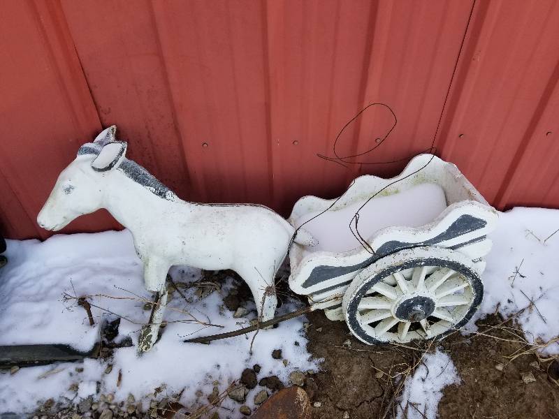 lot 12 image: Concrete Donkey