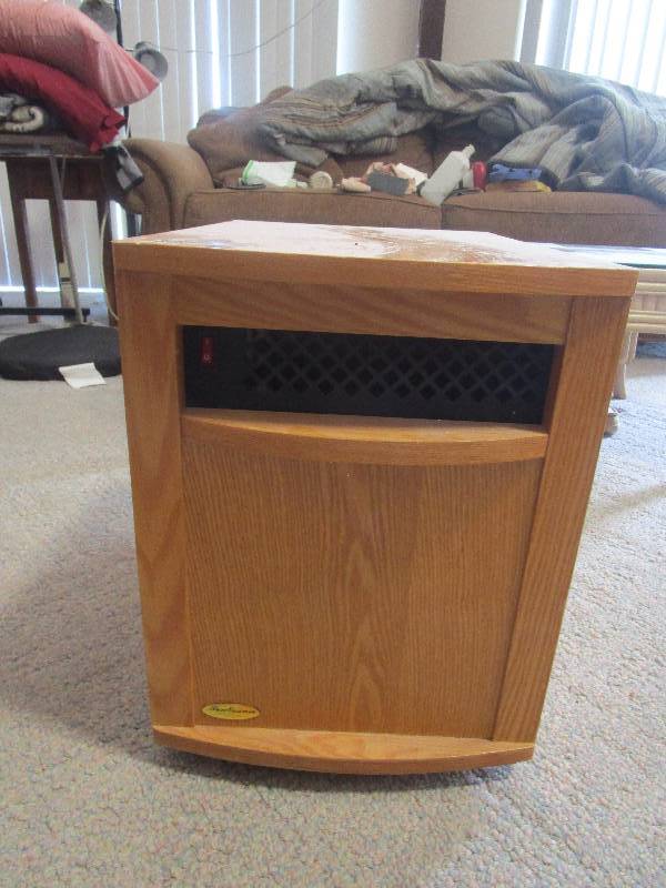 lot 2030 image: Electric Infrared heater