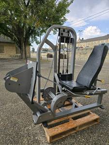 lot 25337 image: Nautilus Nitro Leg Press (NEEDS WORK)
