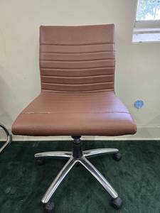 lot 48804 image: Saddle Brown Office Chairs