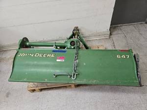 lot 25242 image: 48in John Deere 647 Rotary Tiller (Needs Bearing Assembly Work)