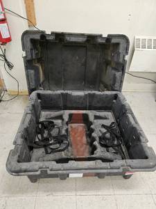 lot 25244 image: Rugged Motor Shipping Tote