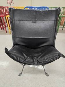 lot 25275 image: Black Accent Chair
