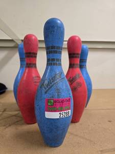 lot 25288 image: (7) Twister Bowling Pins