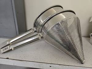 lot 25310 image: (2) VOLLRATH Collanders