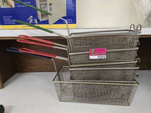 lot 25319 image: (6) Commercial Fry Baskets