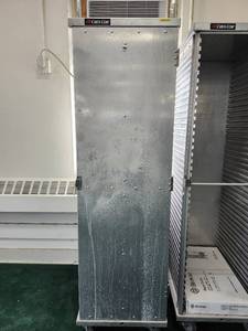 lot 48685 image: Cres-Cor Aluminum Sheet Pan Rolling Cart