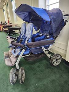 lot 48694 image: Foundations 4 Seater Stroller