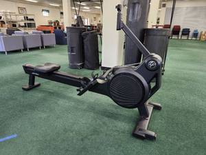 lot 48717 image: Life Fitness Rower Model 1003CUA055
