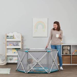 lot 49397 image: Regalo My Play 6 Panel Portable Play Yard