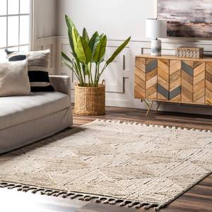 lot 49525 image: nuLOOM Kerry Geometric 4x6 Area Rug for Living Room Bedroom Dining Room Kitchen, Beige