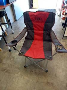 lot 1050 image: Collapsible Lightweight Lawn Chair 2 Cup Holders& Bottle Opener Red Grey consignment