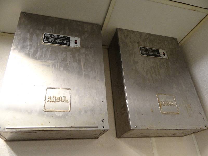 lot 2562 image: Ansul Fire Suppression System
