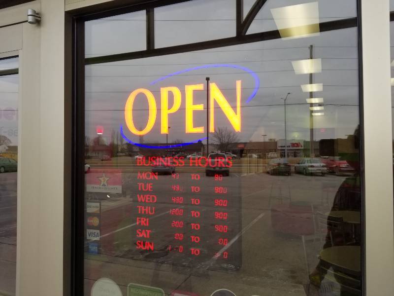 lot 1037 image: Newon Lighted open sign