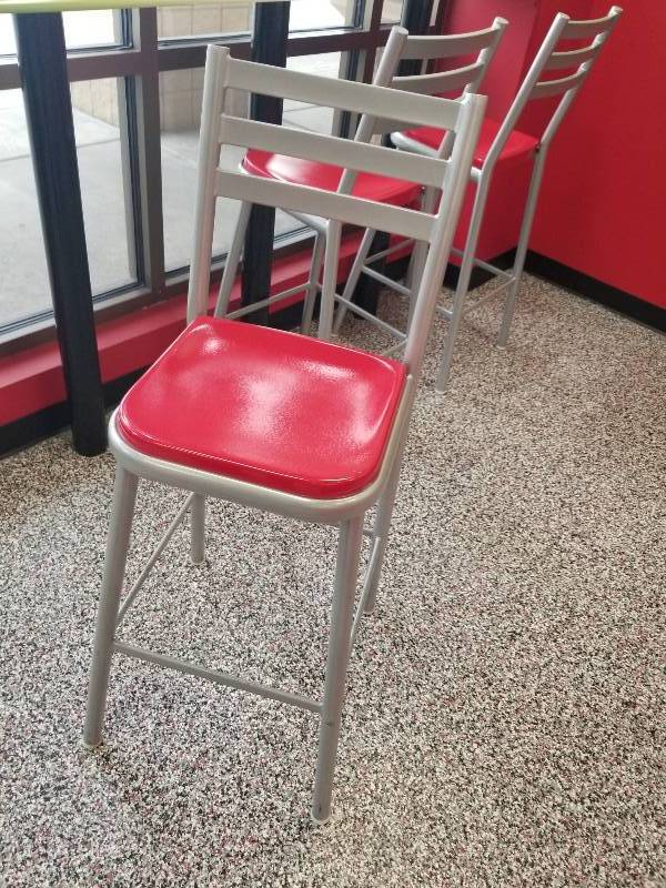 lot 1038 image: Metal framed barstool with red seat