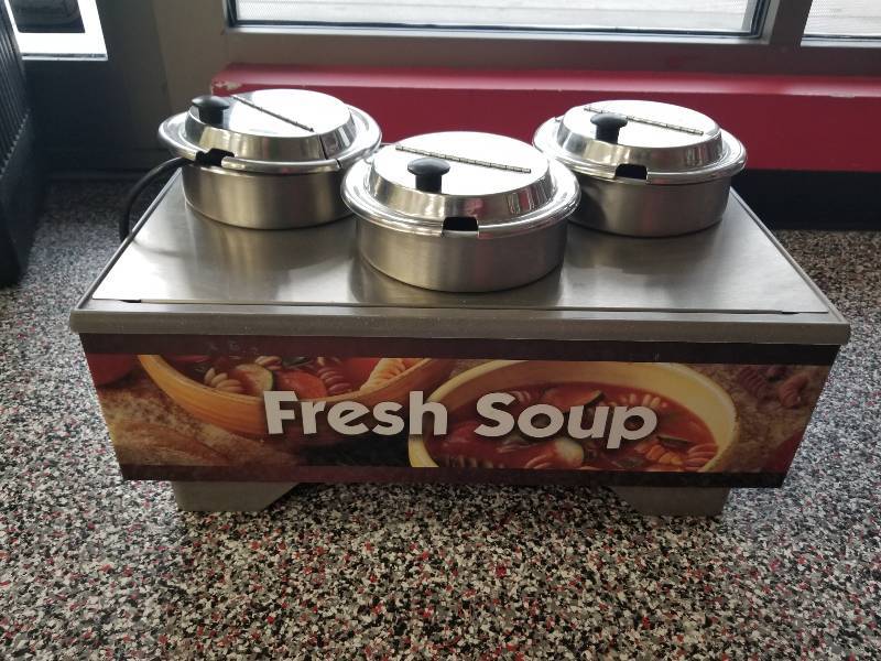 lot 1090 image: 3 well countertop soup warmer