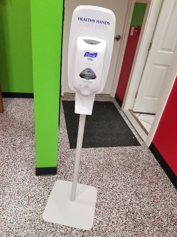 lot 1097 image: Purell hand sanitizer floor display