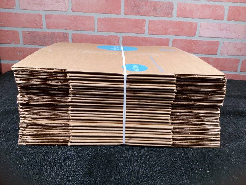 lot 26 image: Packing & Shipping Boxes With Ebay Logo