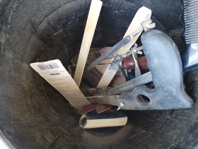 lot 102 image: Bucket of hand tools & box of paint supplies.