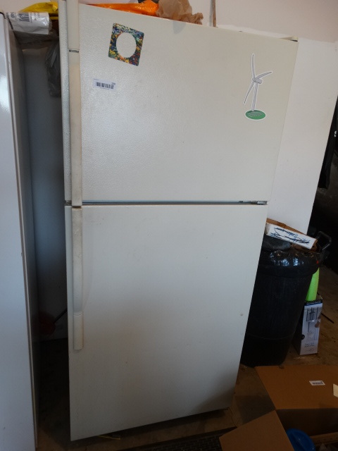 lot 139 image: Kenmore RefrigeratorFreezer.