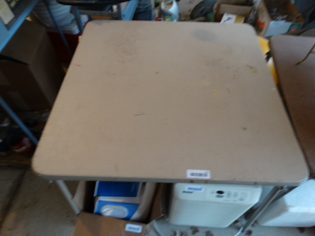 lot 173 image: Tan Folding Card Table.