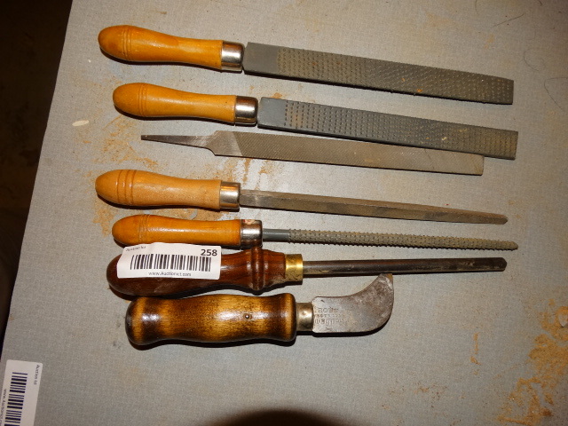 lot 258 image: Lot of 7 Woodworking Tools.