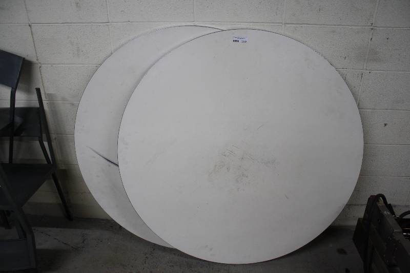 lot 3757 image: 2 - 48 inch White Table Top