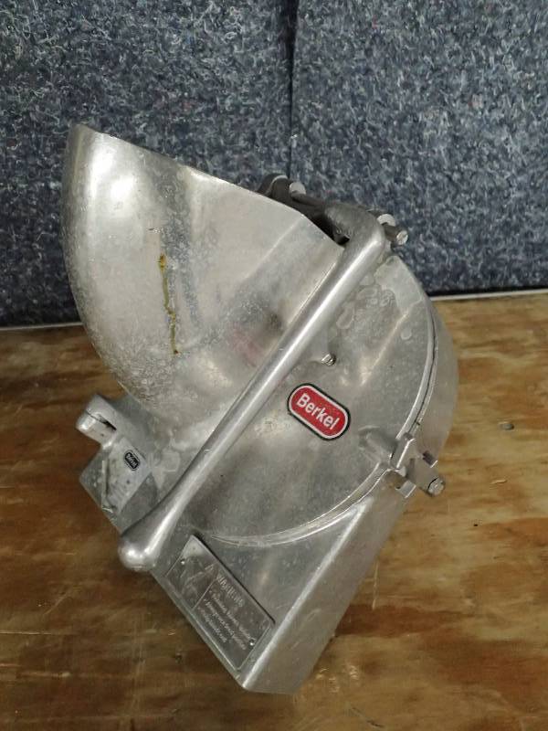 lot 3740 image: Berkel Pelican Head