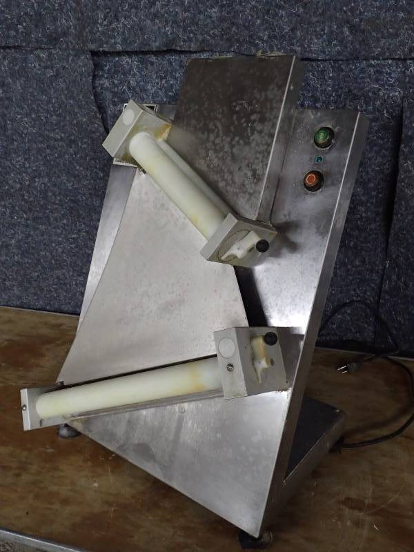 lot 3745 image: Doyon Countertop Dough Sheeter