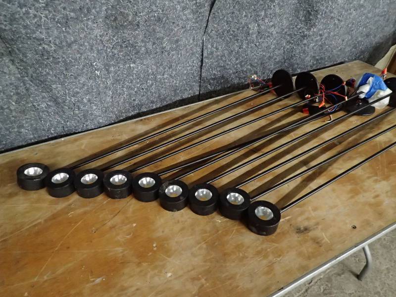 lot 3785 image: (9) Directional COB LED Lights