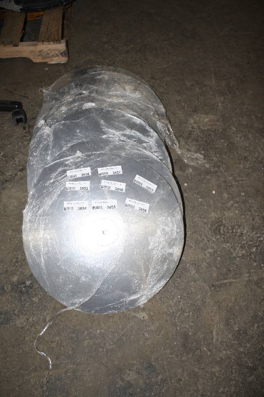 lot 3856 image: 1- 18-inch Aluminum Unfinished Base -New