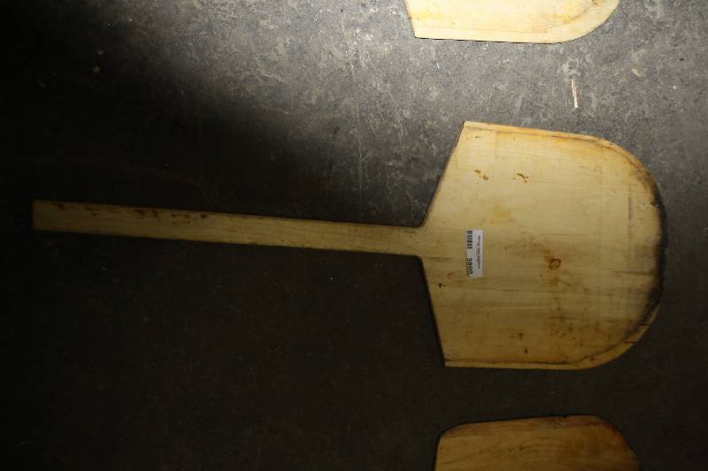 lot 3800 image: Wood Pizza Paddle