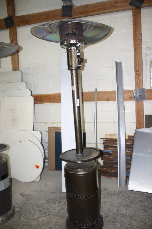 lot 3869 image: Outdoor Propane Heater