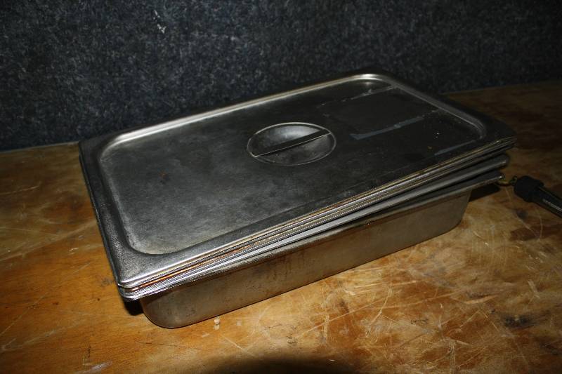 lot 3906 image: Stainless Inserts w a Lid