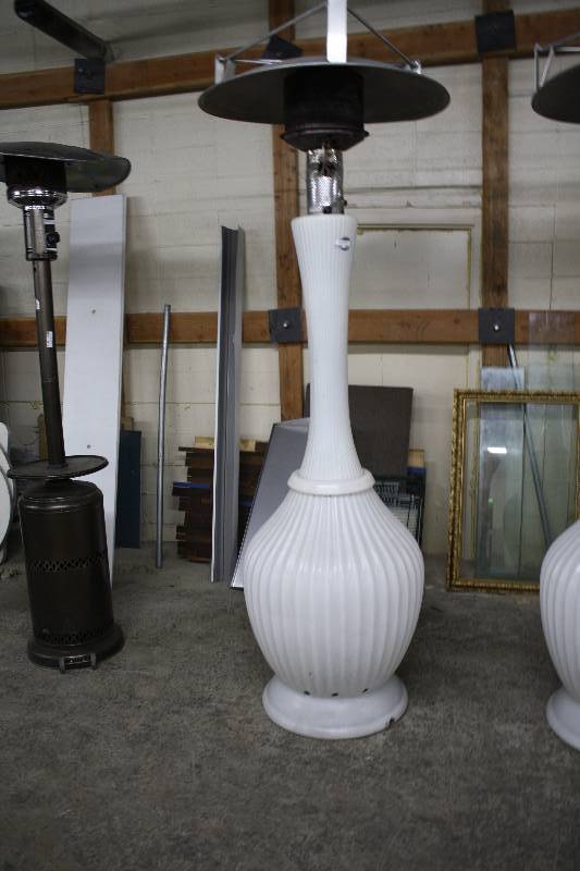 lot 3865 image: Outdoor Natural Gas Patio Heater