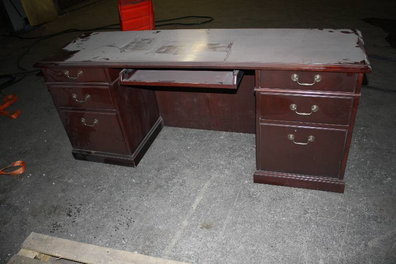 lot 3653 image: Nice Wood Desk with Keyboard Tray