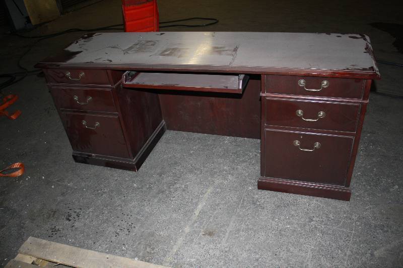 lot 3652 image: Nice Wood Desk with Keyboard Tray