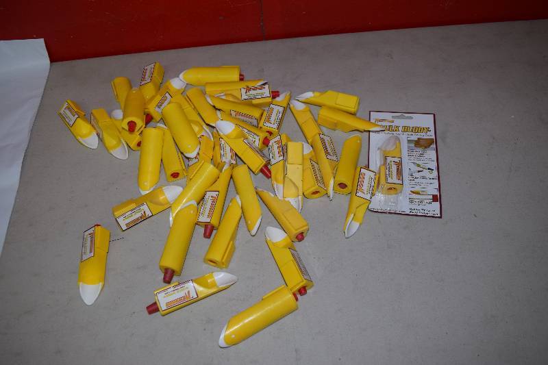 lot 16 image: 42 Caulk Buddy Finishing Tools