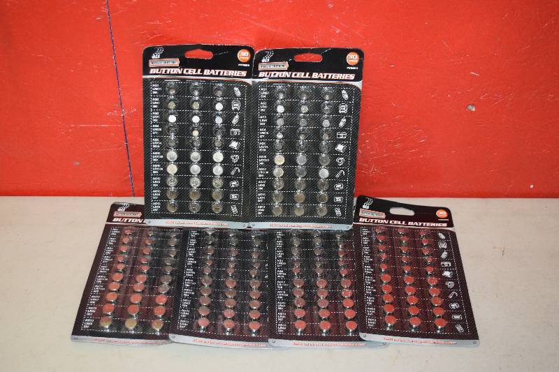 lot 25 image: 6 Packages of 30 Button Cell Batteries