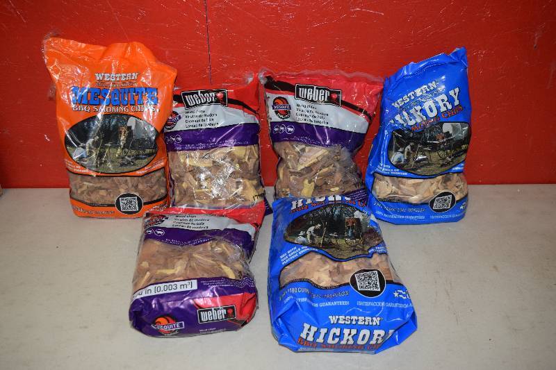 lot 51 image: 6 Bags Wood Smoking Chips