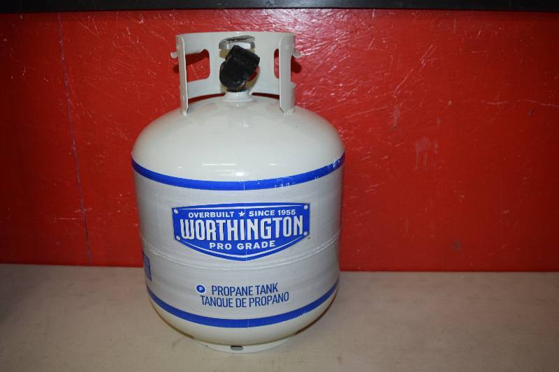 lot 73 image: Worthington Propane Tank