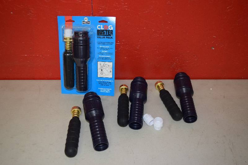 lot 86 image: 4 Harveys Clog Buster Value Packs